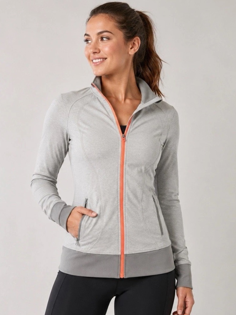LULULEMON Nice Asana Jacket Heathered Medium Grey/Ambient Grey, NWOT, size 8